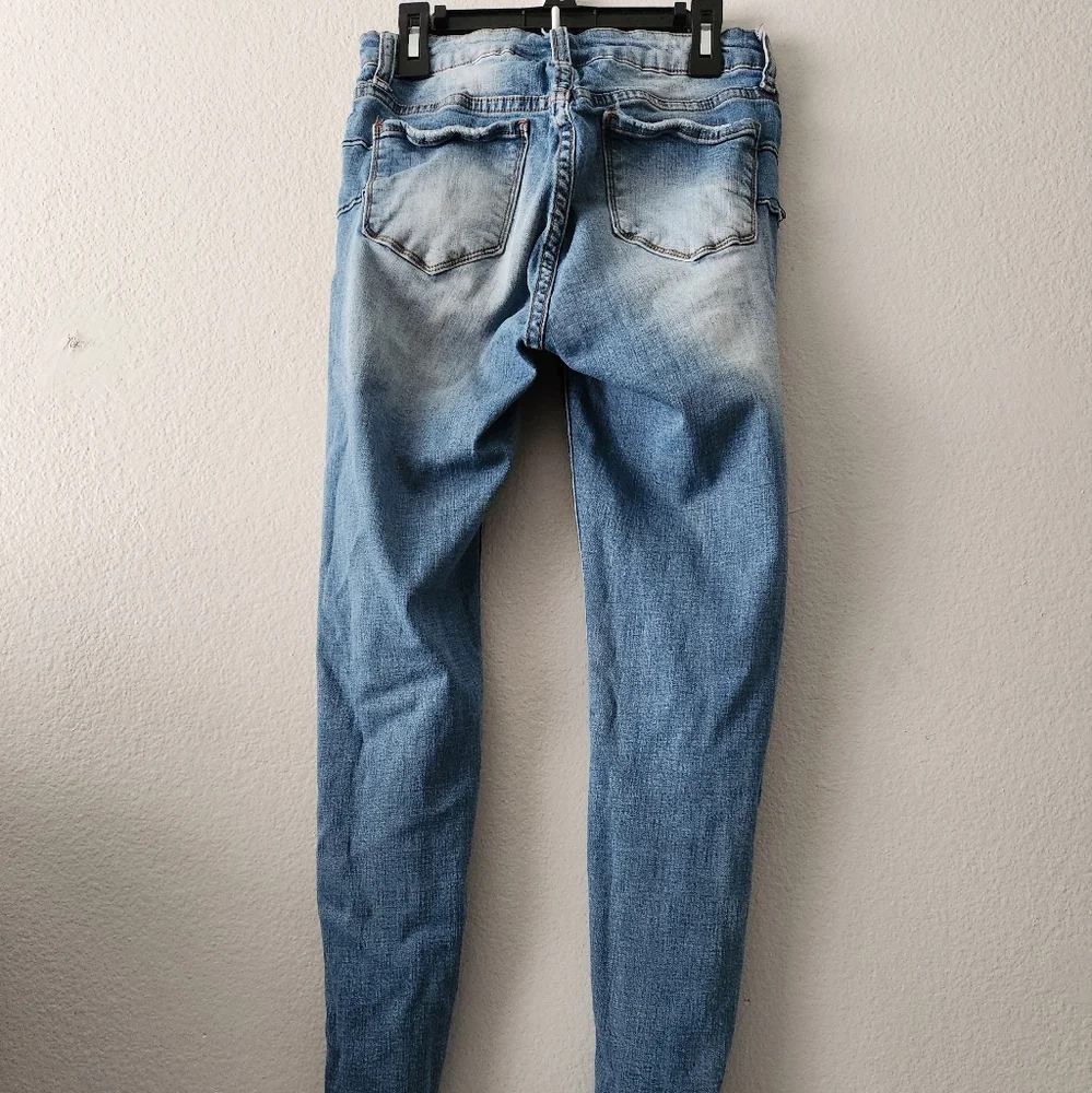 SONG Distressed Denim JEANS - Picture 12 of 12